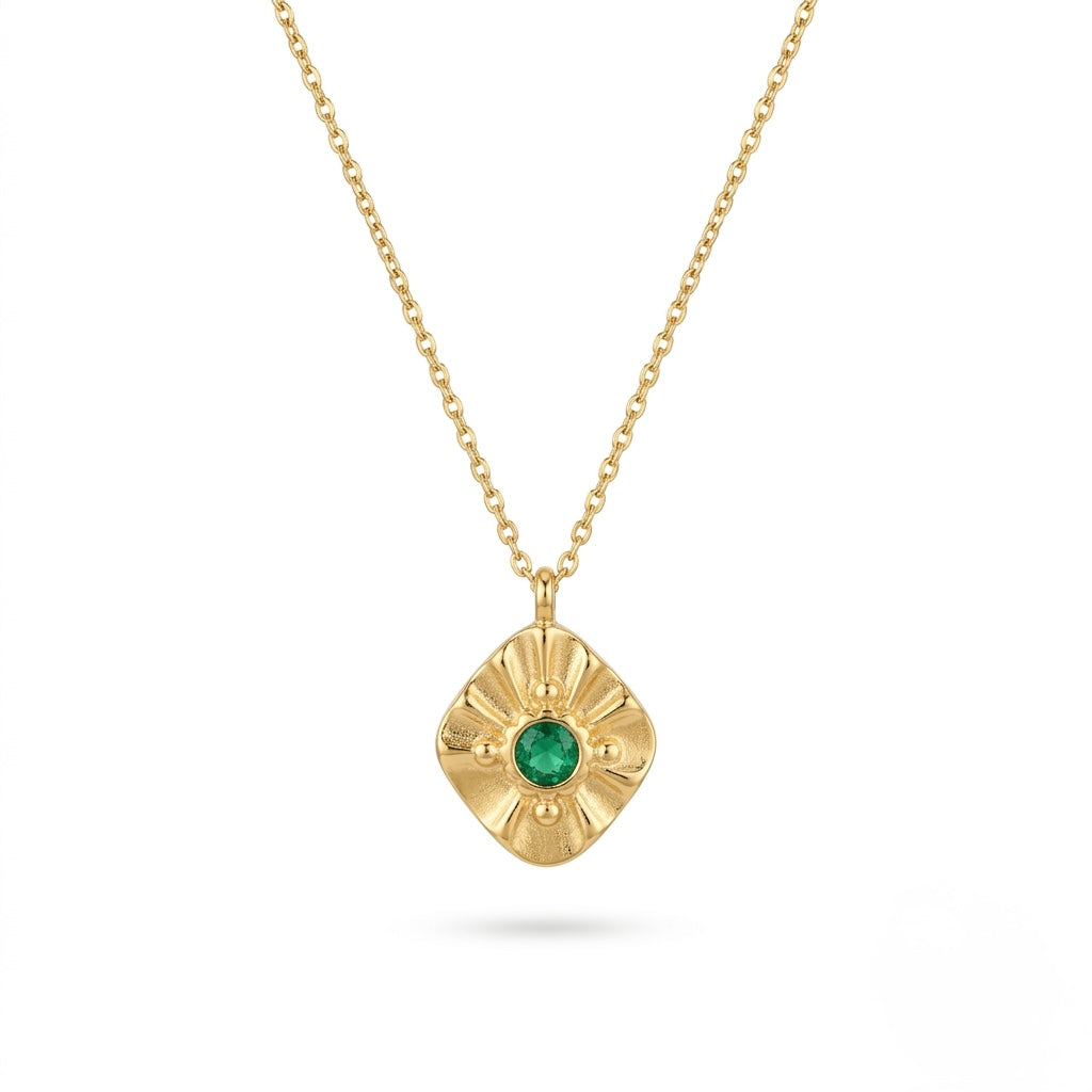 Green vintage necklace