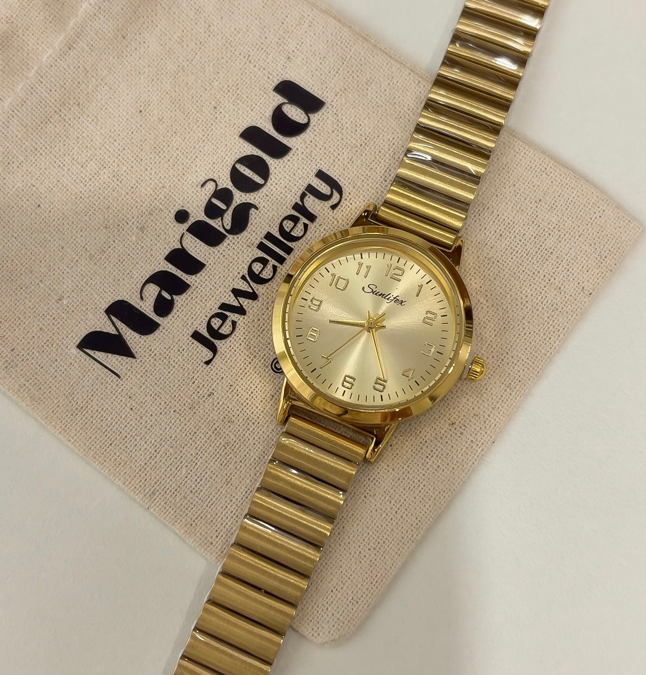 Vintage old money watch