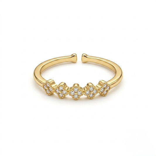 Clover ring