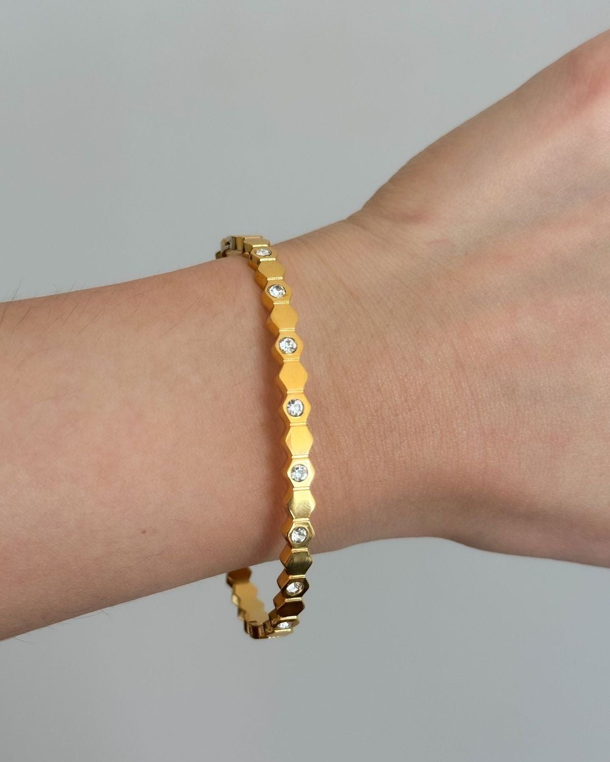 Queen bee sparkle bracelet (Small wrist)