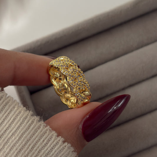 Valencia cuban pavé ring