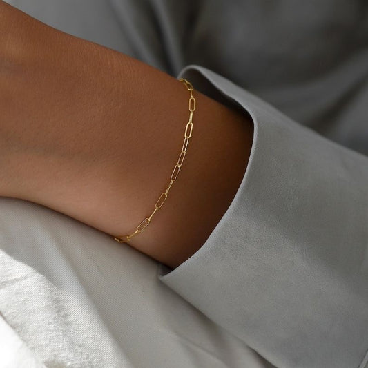 Paperclip bracelet
