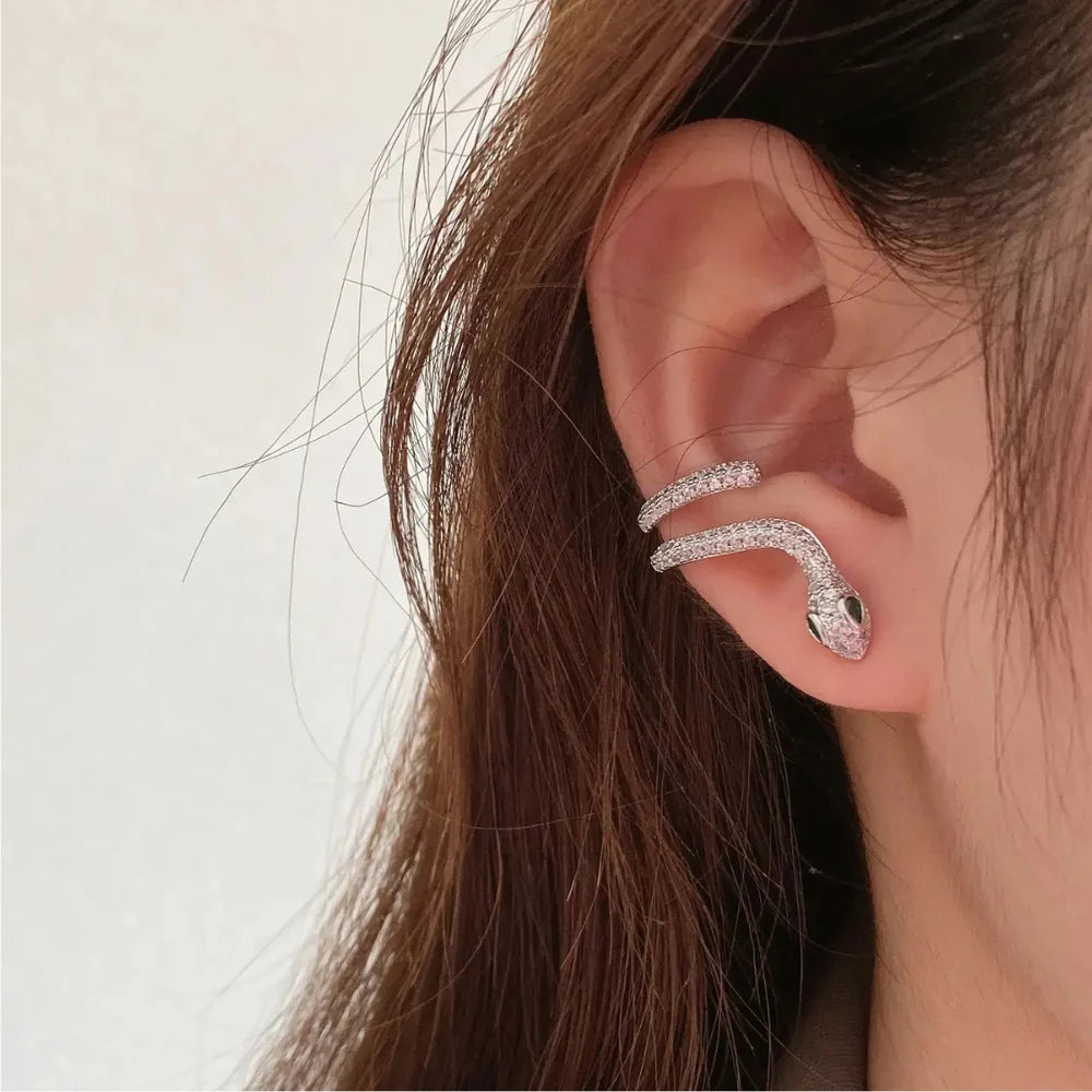Serpentine shiny silver earcuff & earring