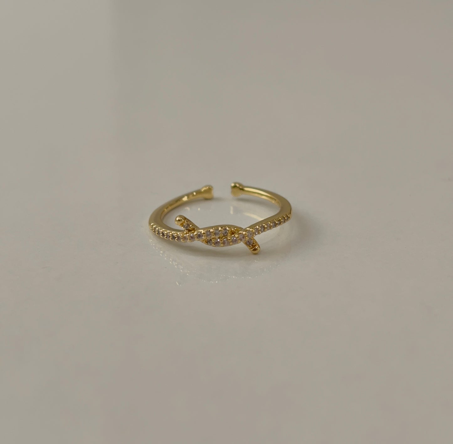 Knot ring