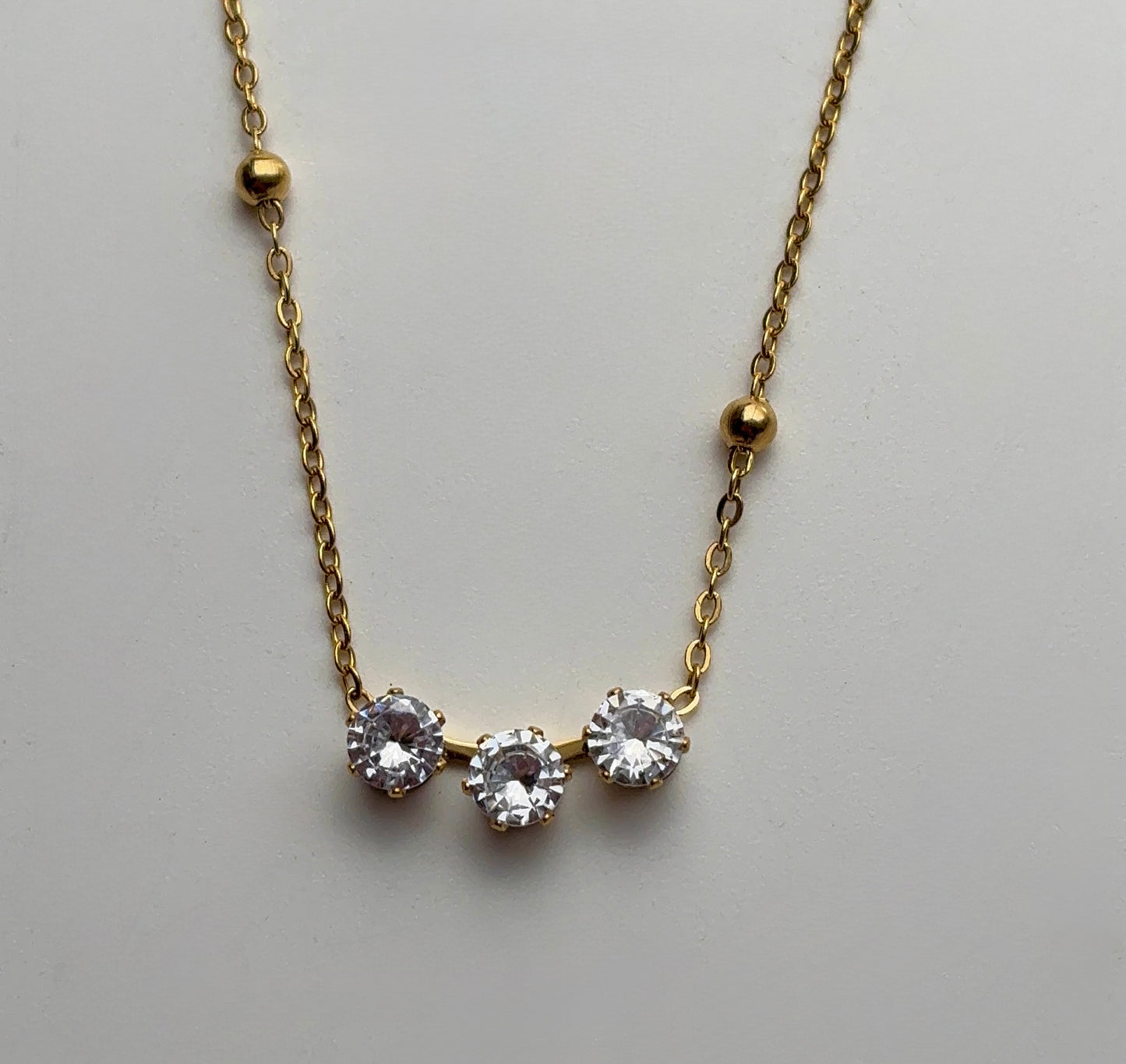 Crystal trio necklace