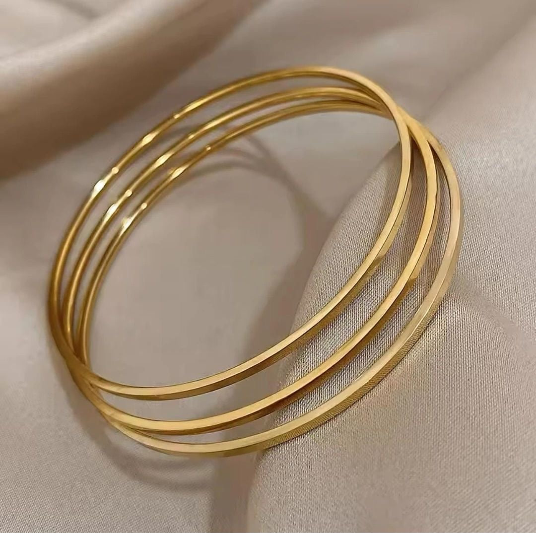 Minimal bangles set of 3