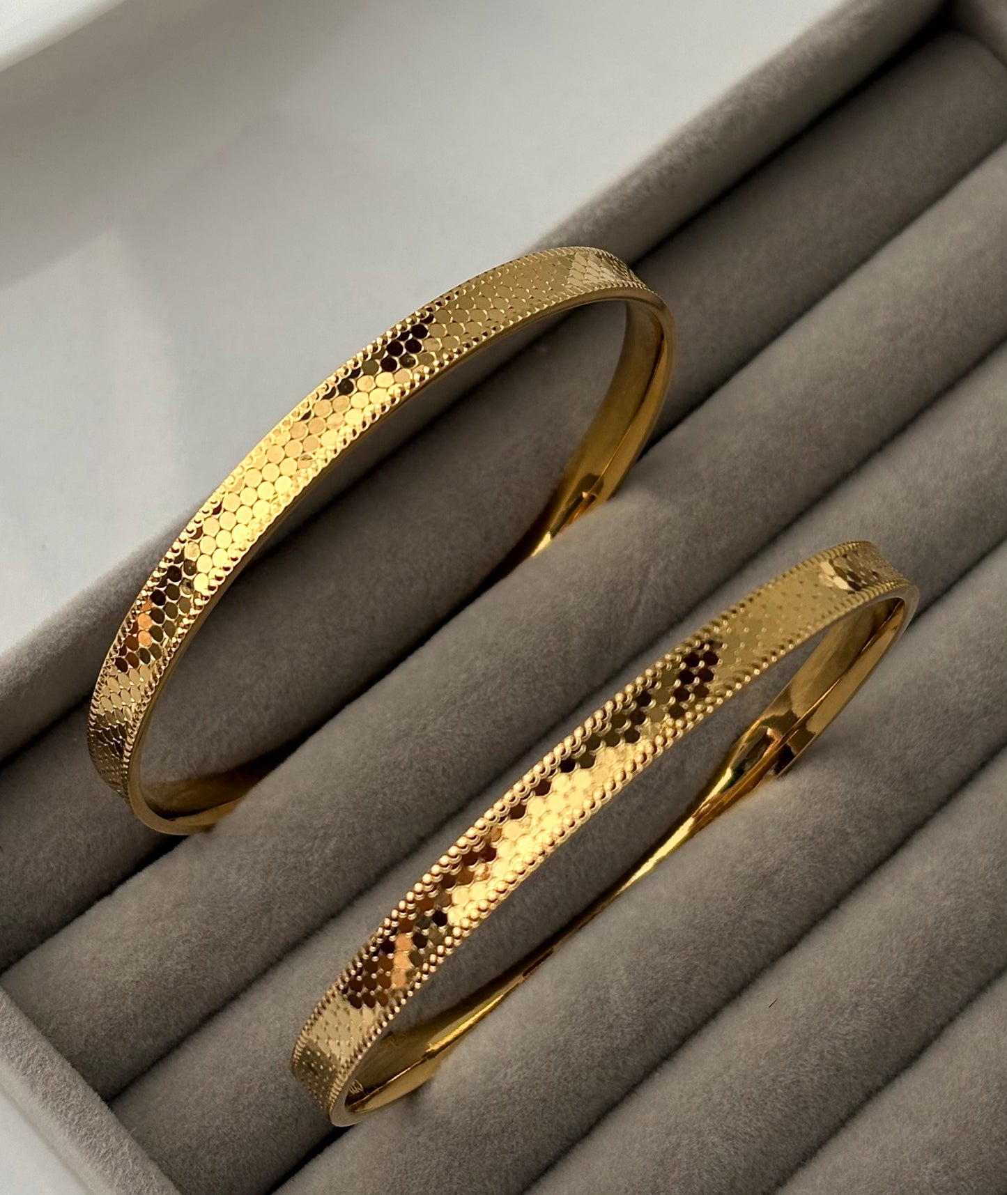 Stardust bangles set of two
